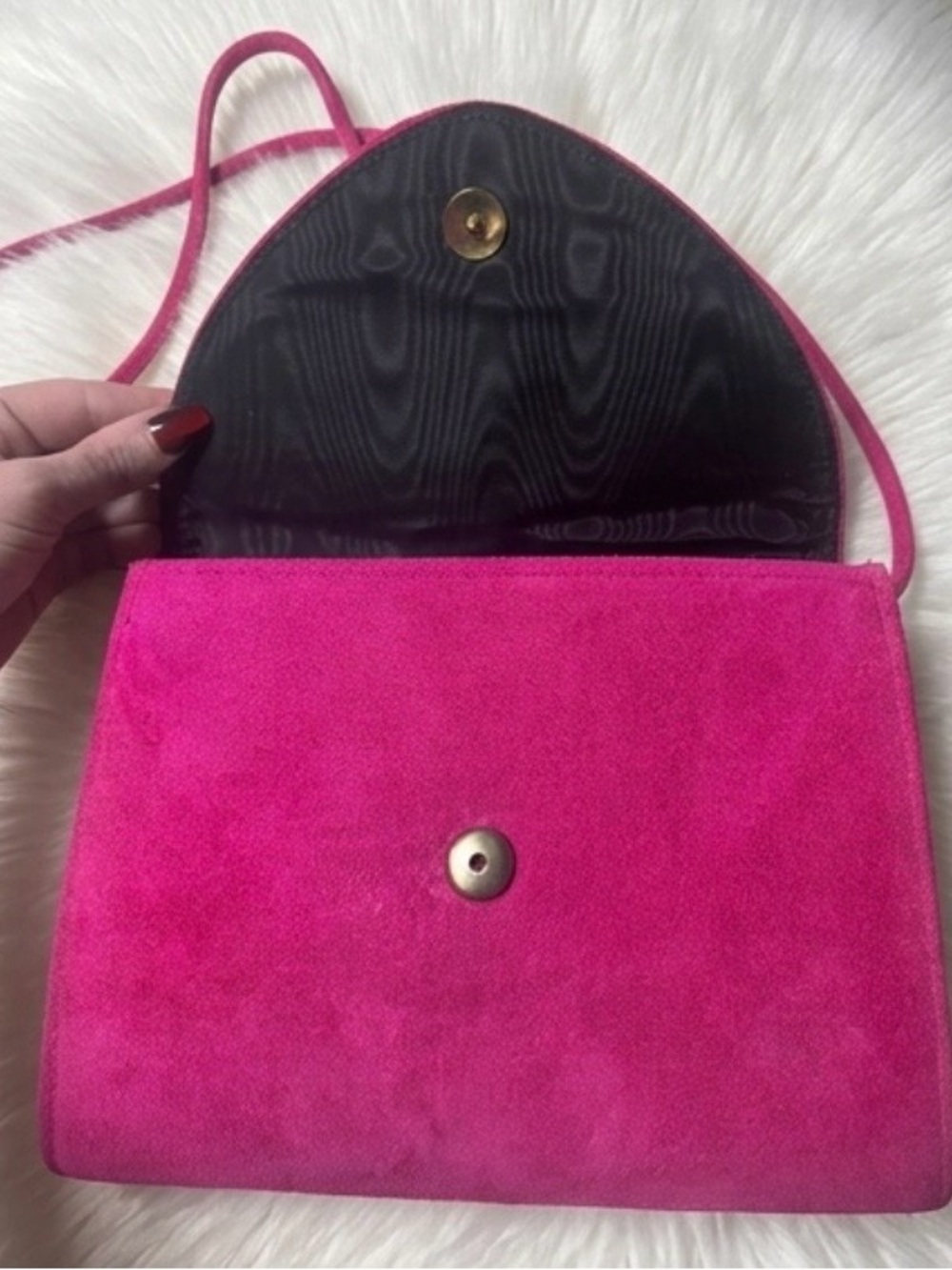 Vintage Pink Suede Shoulder Bag - Picture 10 of 14